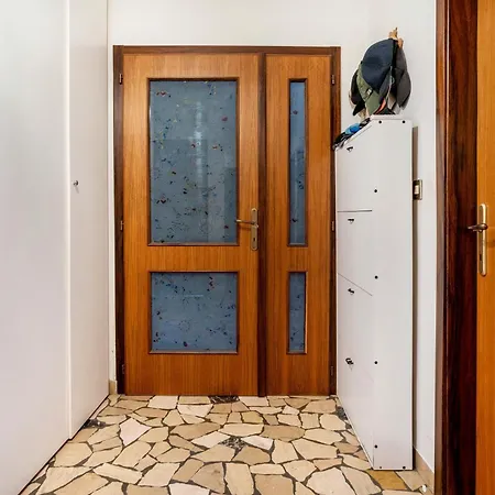 Re 1 Lejlighed Trento